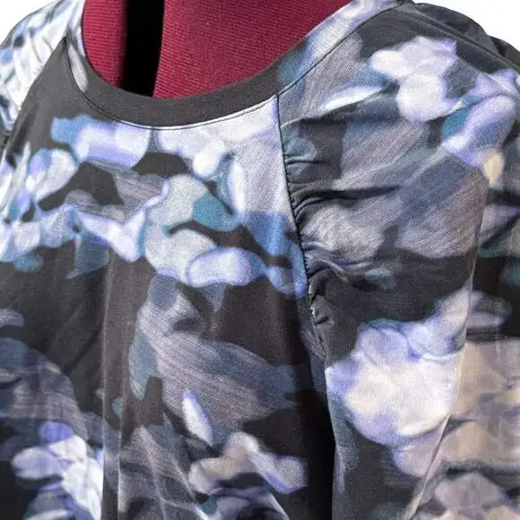 NZT Nic + Zoe Blurred Floral Long Sleeve Puff Shoulder Knit Tee Blue NWT Large - Picture 5 of 11